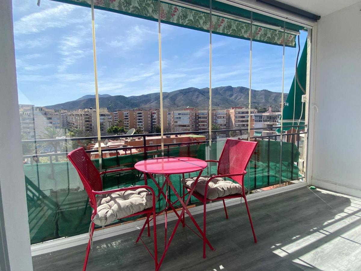 Lafrenchtouch - Coqueto Estudio Terraza Con Vistas Torremolinos Bagian luar foto
